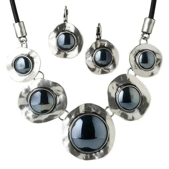 Avant Garde Silver Blued Gunmetal Glass Cab Necklace Earrings Set - Picture 1 of 2